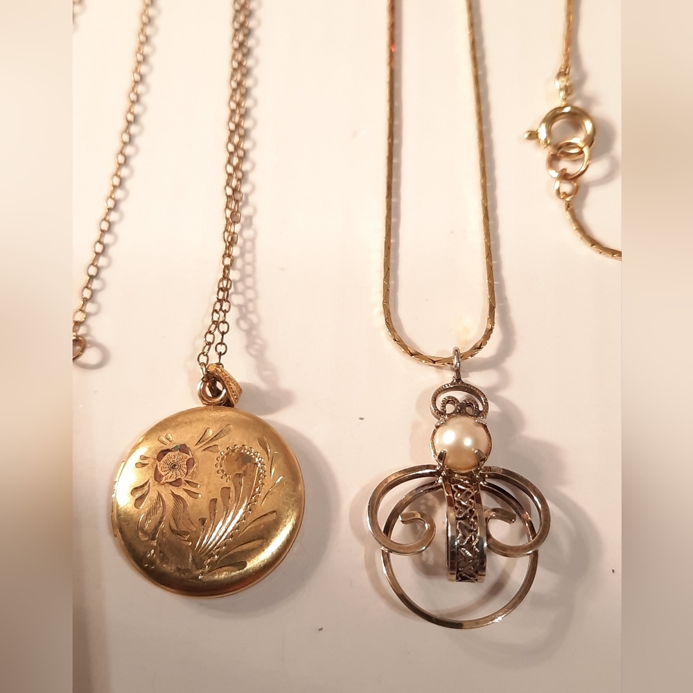 Gold Filled Chain And Pendants